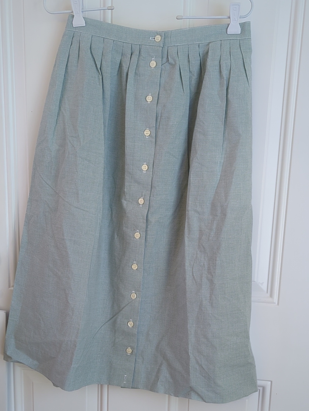 J. Crew Outfitters. Vintage Skirt. Size 6. 100% Cotton. Made In USA